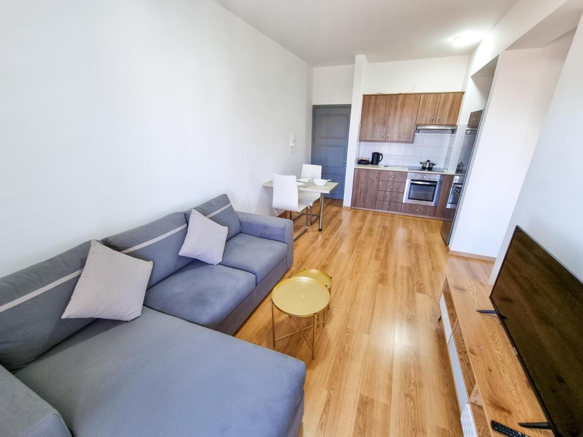 Springfield Park Apartment ลาร์นาคา ภายนอก รูปภาพ