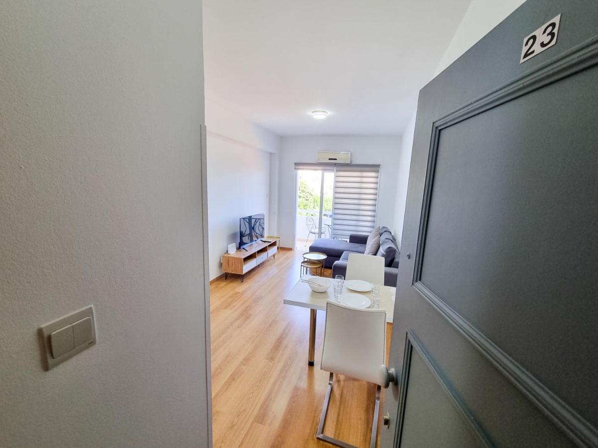 Springfield Park Apartment ลาร์นาคา ภายนอก รูปภาพ