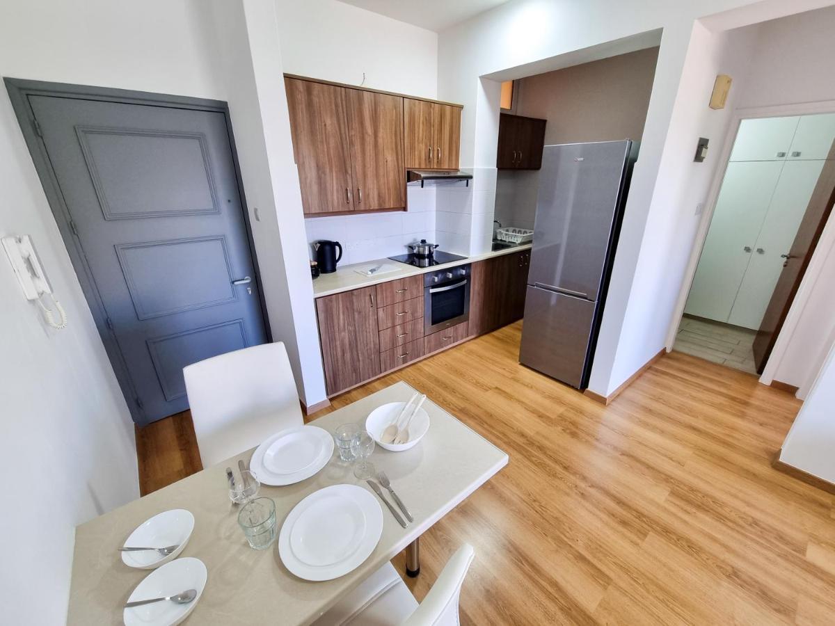 Springfield Park Apartment ลาร์นาคา ภายนอก รูปภาพ